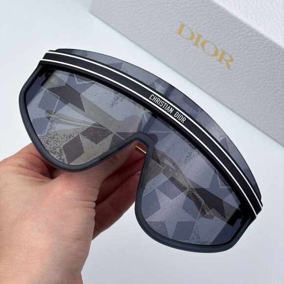 Dior Women BRAND NEW Sunglasses Matte Navy Blue Silver Mask DIORCLUB M2U 31B7 - Picture 2 of 11